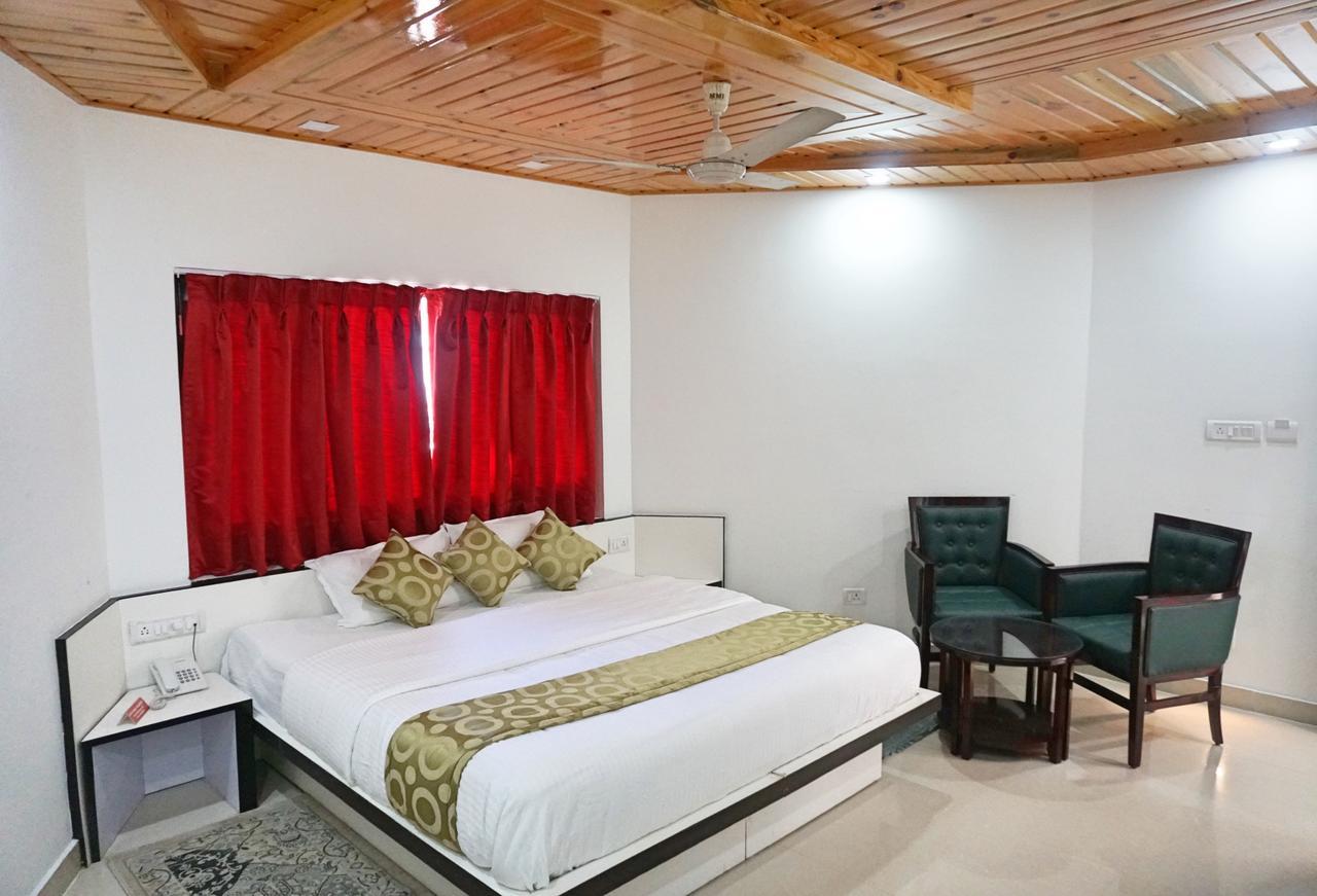 Ess & Bee Resorts ดารัมซาลา ภายนอก รูปภาพ